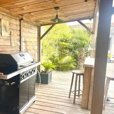 Nolaene, 8-9 Pers, Piscine, Calme Et Moderne Villa *